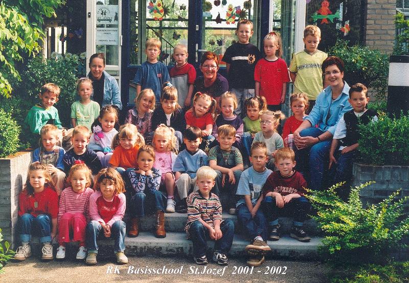 groep 1a-2a juf willeke-juf ada.jpg